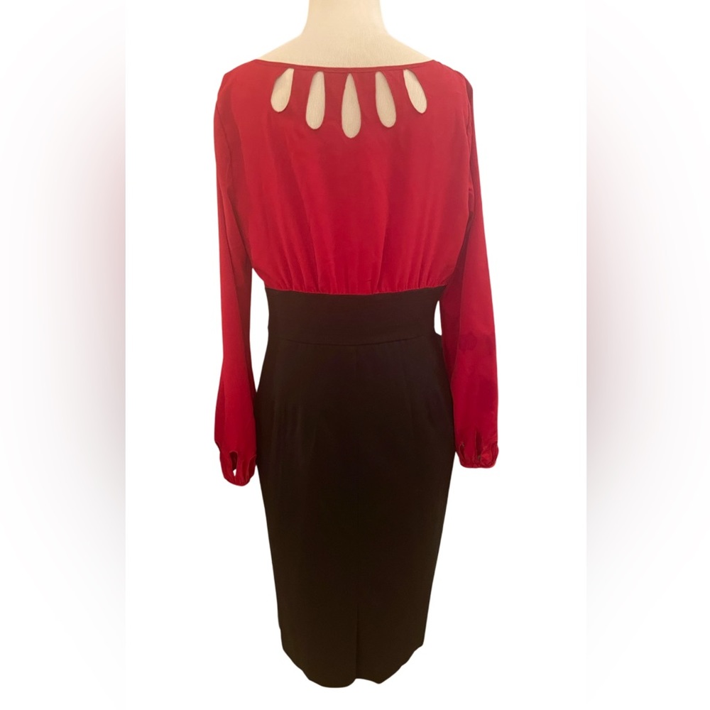 White House Black Market | Red and Black dress with scalloped neckline & sleeves - Picture 3 of 7